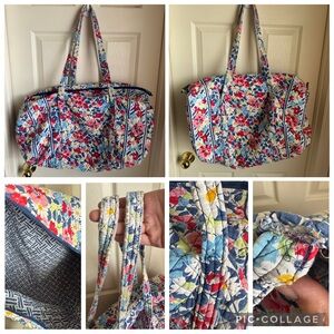 Vera Bradley large duffle bag - *WORN/DAMAGED- please read the full description*